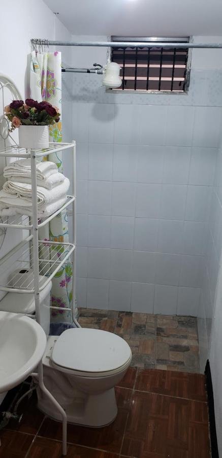 Judys Home - Bed And Breakfast Retalhuleu Zewnętrze zdjęcie